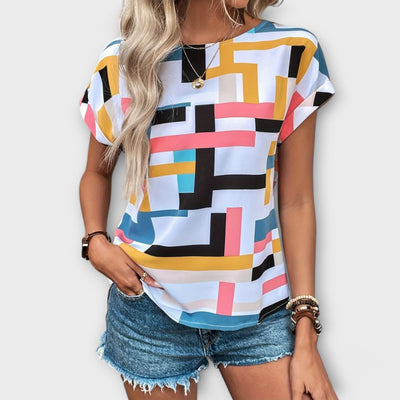 Chloe – The Perfect Short Sleeve Blouse with Round Neck