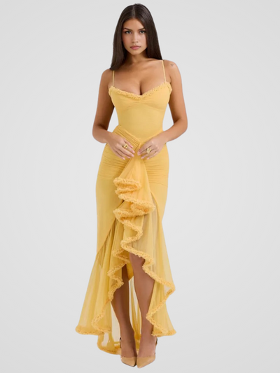 Vivienne™ | Maxi dress with ruffles, lace detail and high slit