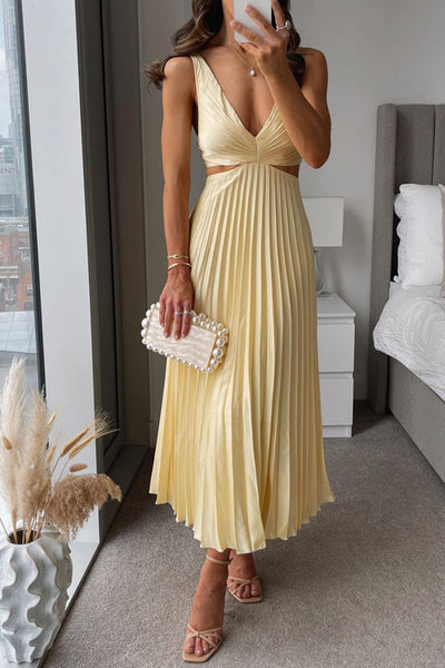 Allanah™ | Long Pleated Dress with Cut-Out