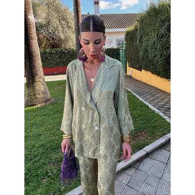Kelly™ | Elegant and Chic Blazer Suit for a Refined Style