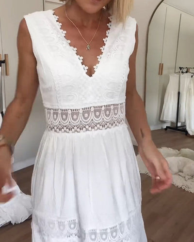 Kate | White Lace Maxi Dress