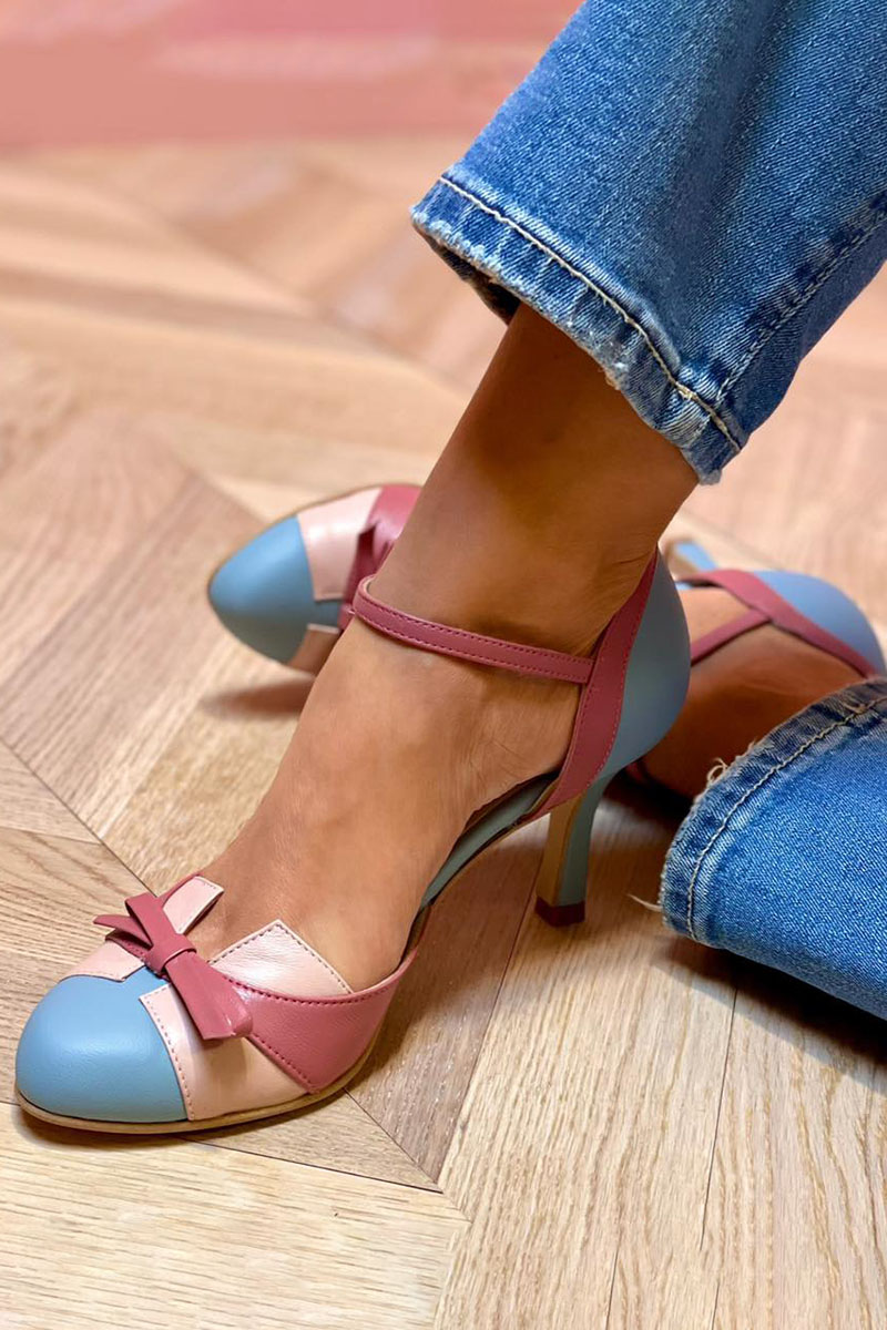 Bellarosa | Colourful sandals with knot and strap, round toe