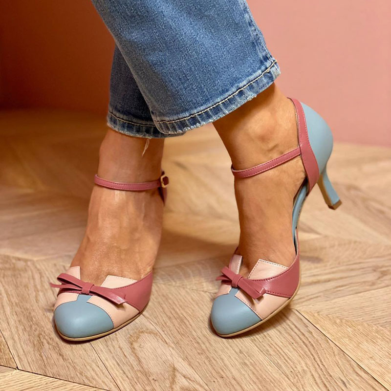 Bellarosa | Colourful sandals with knot and strap, round toe