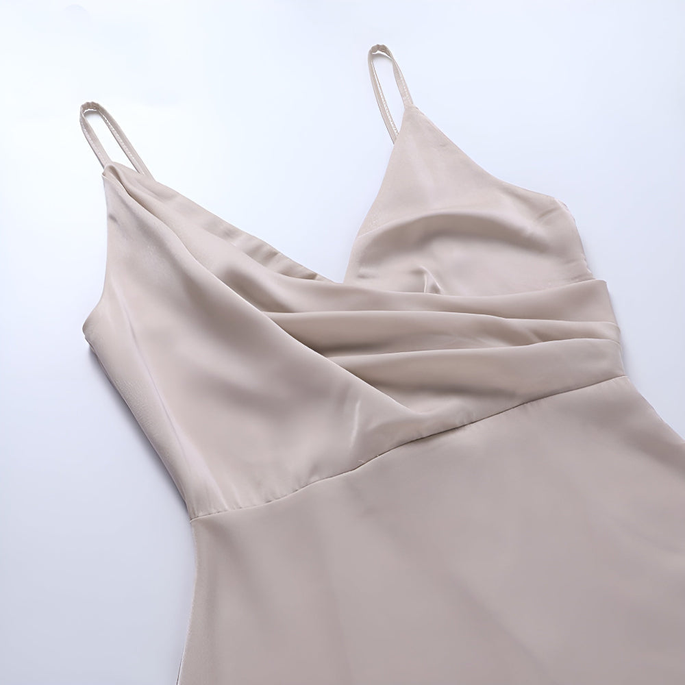 Alice™ | Elegant Strapless Dress
