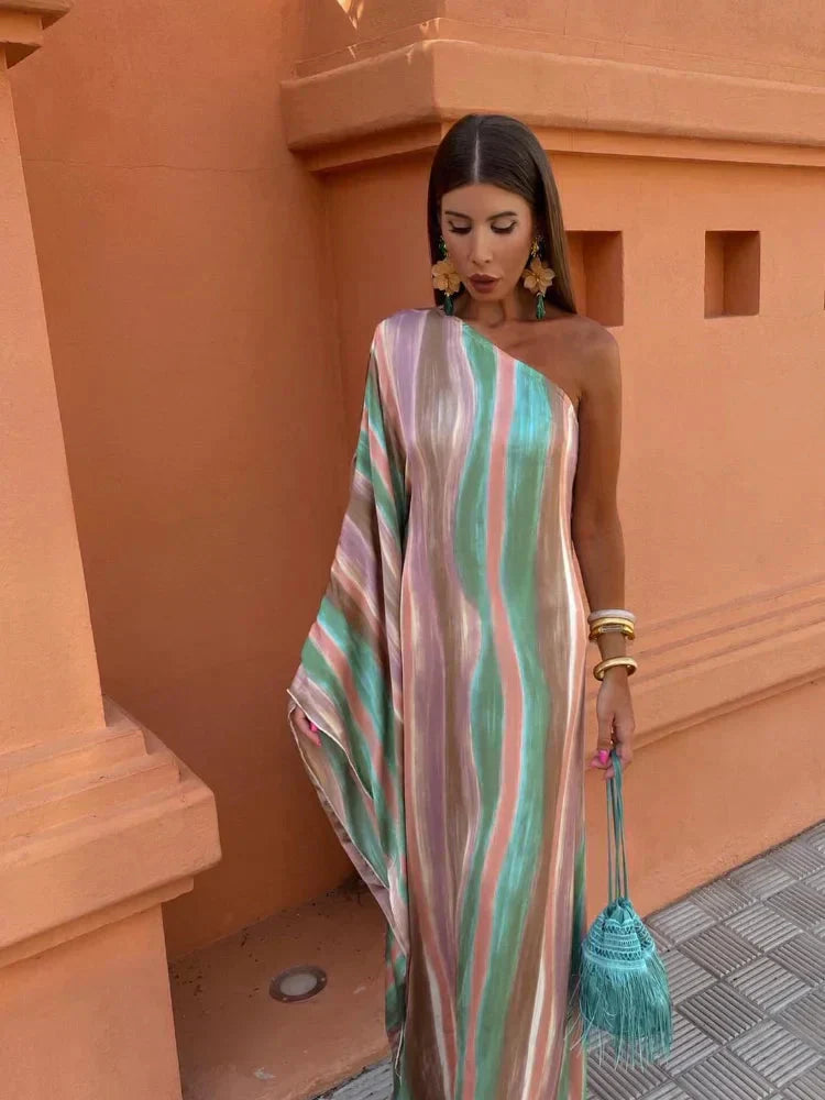 Lily™ | Asymmetrical Maxi Dress – Elegant, Flowing & Effortlessly Striking