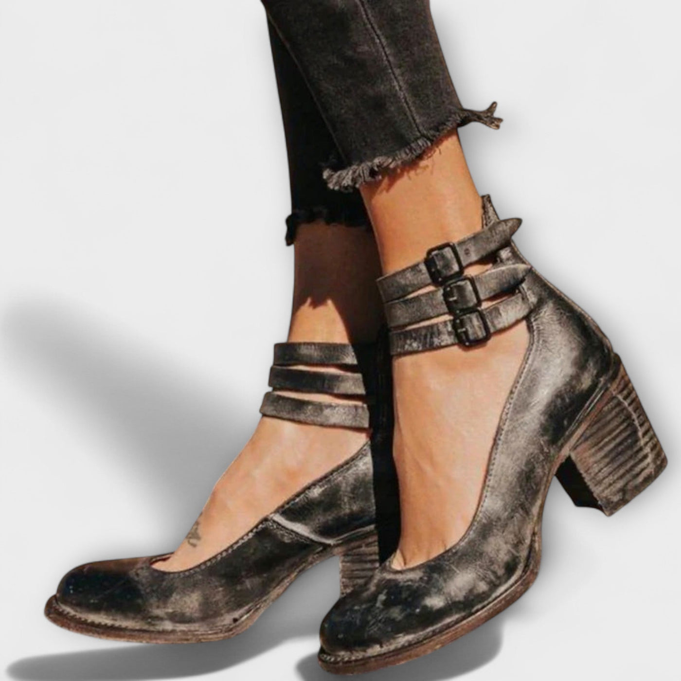 Bella - Comfortable and Stylish Orthopaedic Shoe