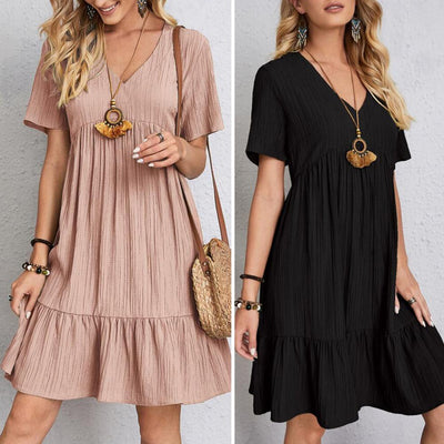 Wioletta | Elegant Dress Concealing the Stomach