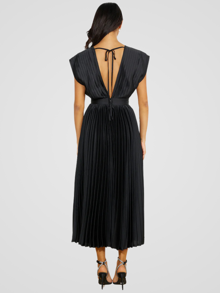 Amaya™ | Pleated Midi Dress with Romantic Elegance