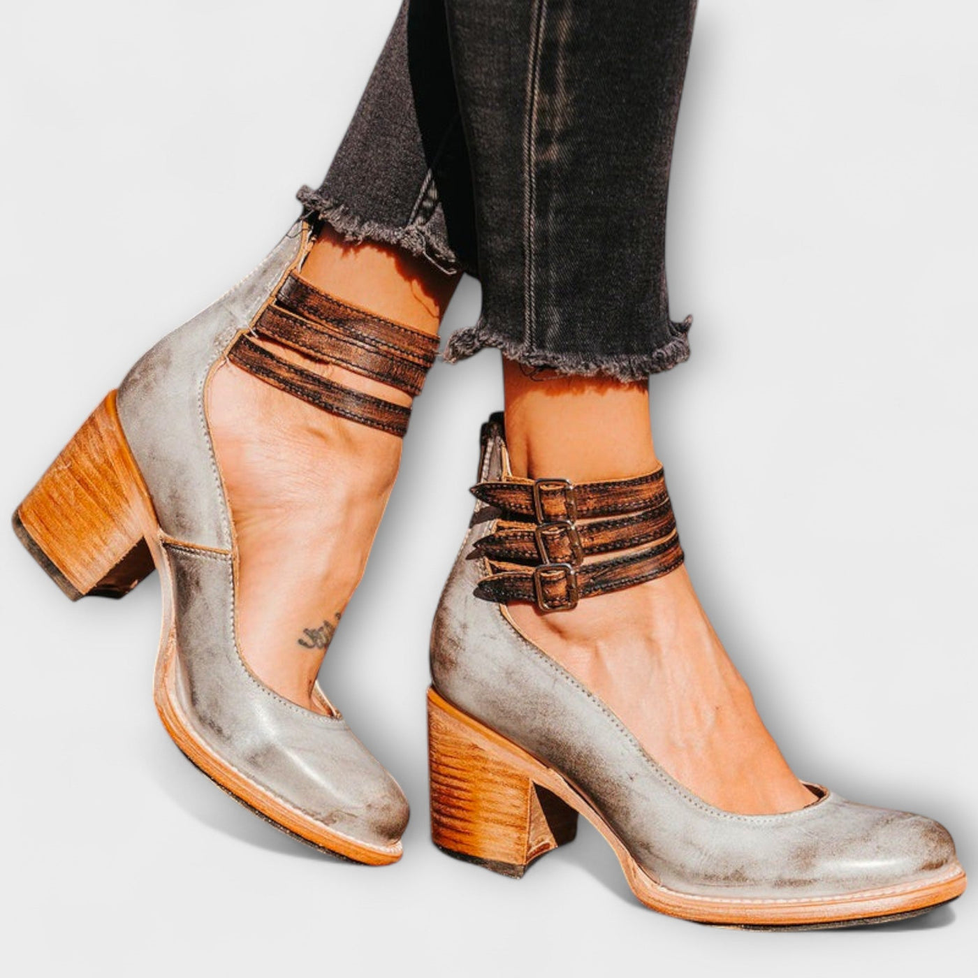 Bella - Comfortable and Stylish Orthopaedic Shoe