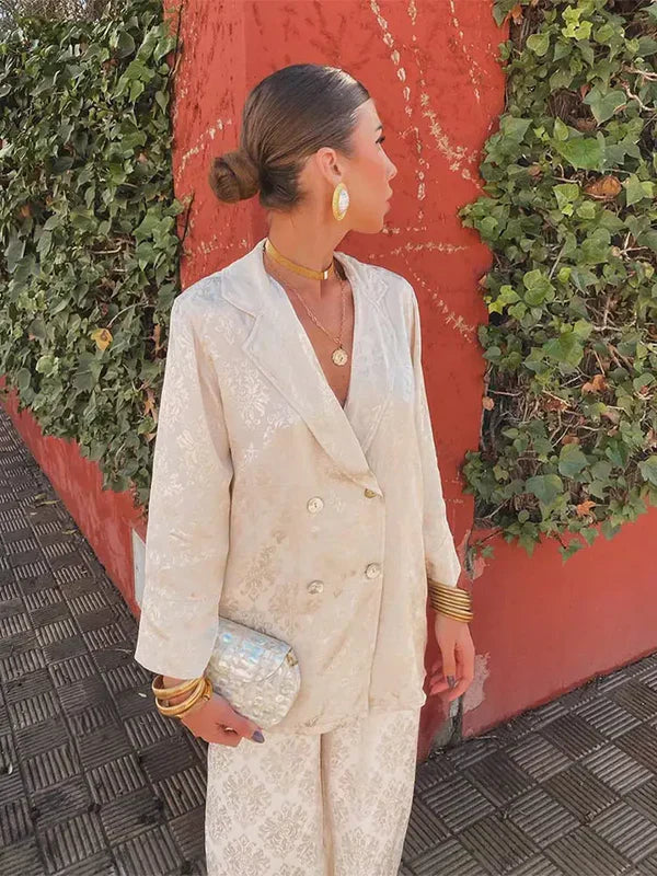 Kelly™ | Elegant and Chic Blazer Suit for a Refined Style