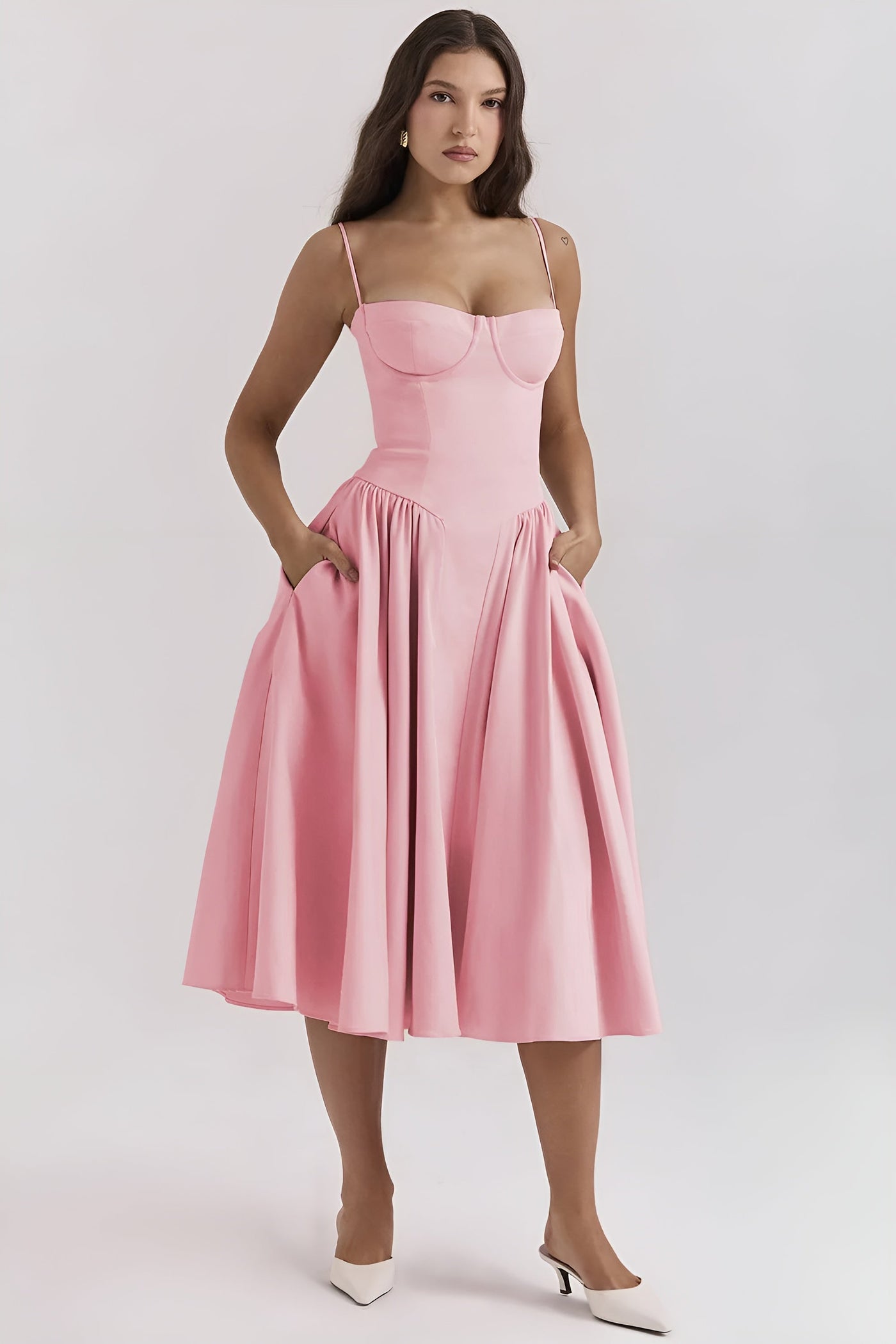 Camilla™ | Sleeveless Dress with Corset Fit