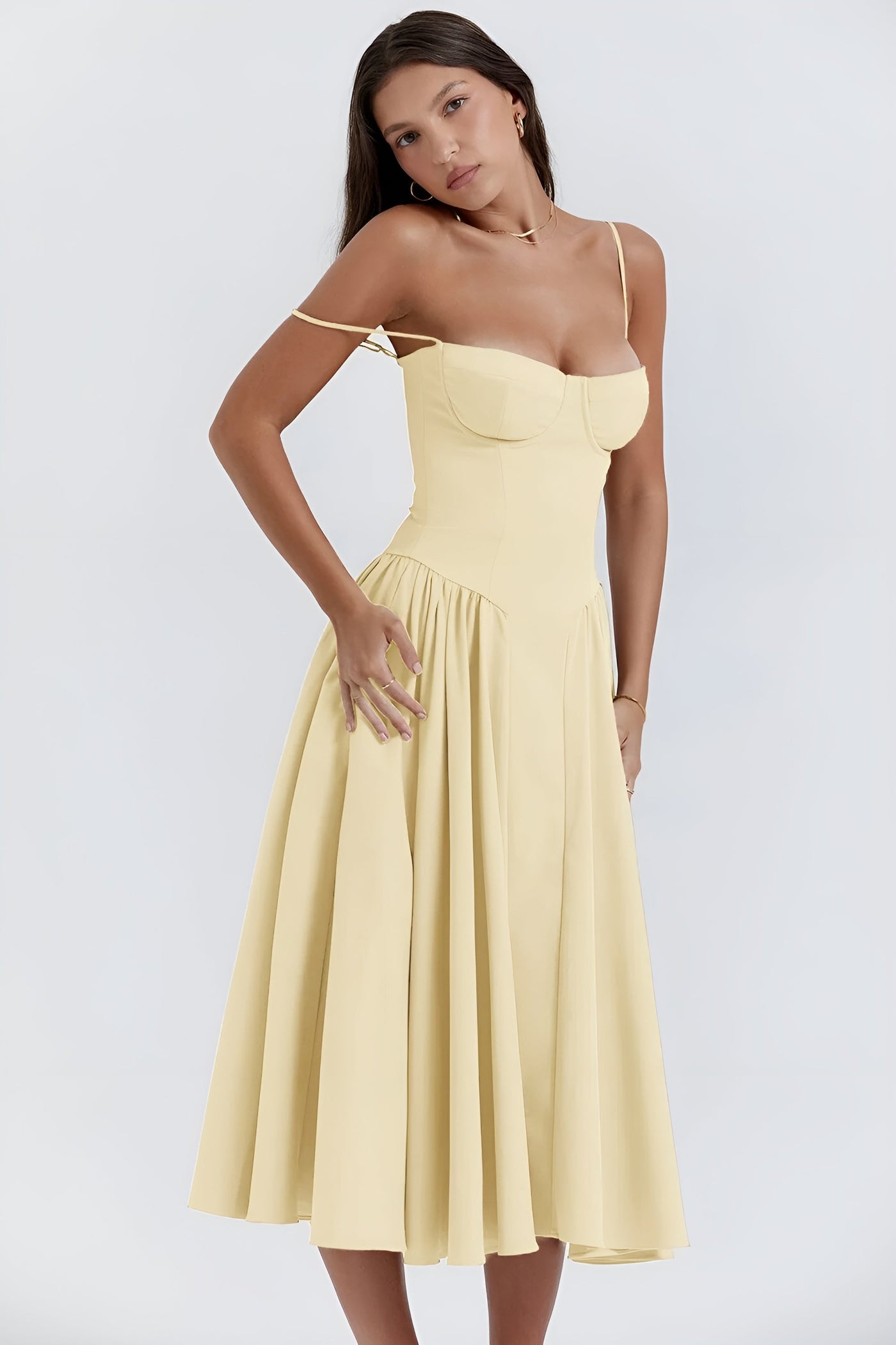 Camilla™ | Sleeveless Dress with Corset Fit