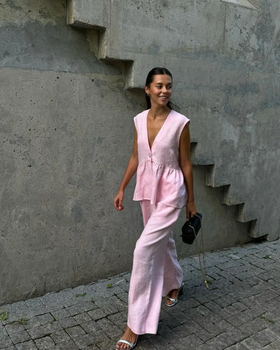 Laura™ | Graceful and Flowing Ensemble