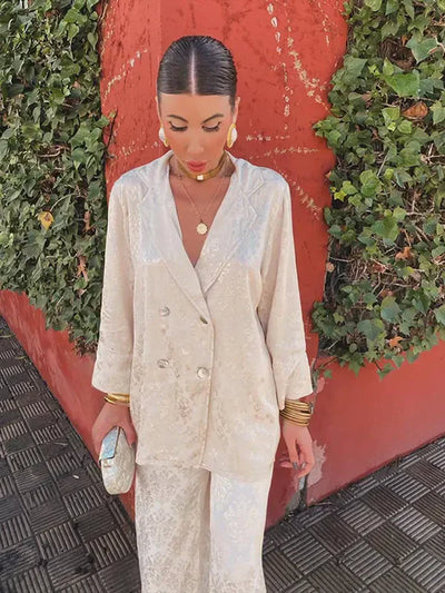 Kelly™ | Elegant and Chic Blazer Suit for a Refined Style