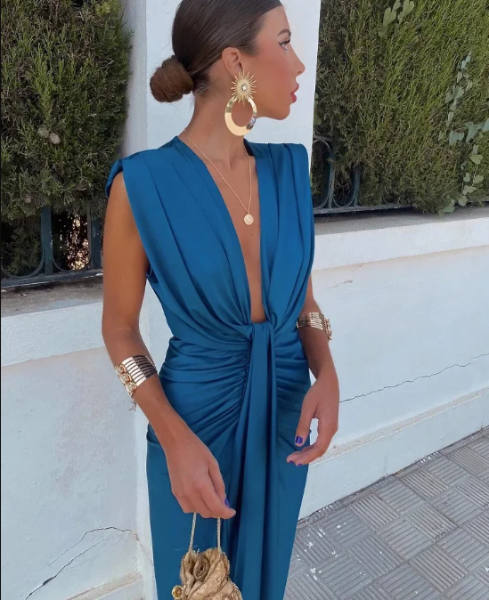 Crocetta™ | Elegant Dress with Chic Neckline