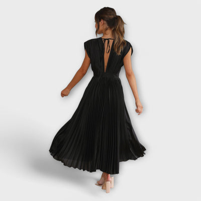 Alessia™ | Elegant Pleated Dress