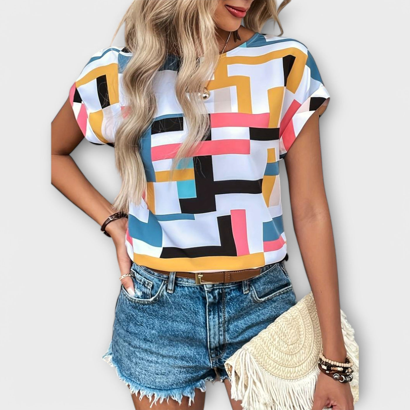 Chloe – The Perfect Short Sleeve Blouse with Round Neck
