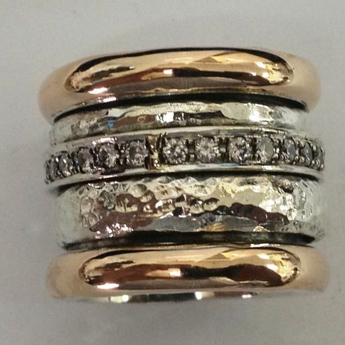 Thick Vintage-Style Gold Ring