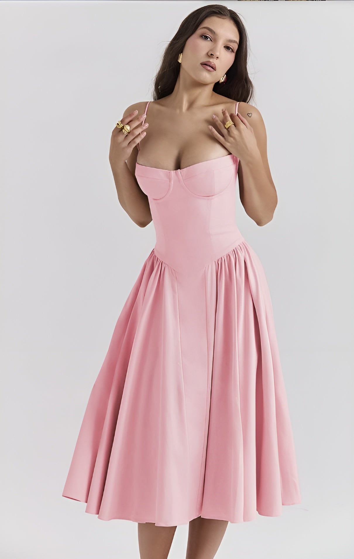 Camilla™ | Sleeveless Dress with Corset Fit