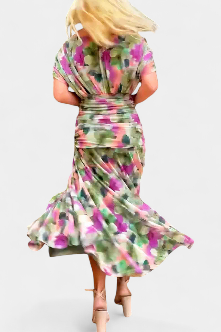Alondra | Long dress with V-neck and floral design