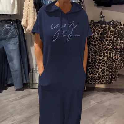 Mia™ | Casual dress with hood and feminine fit