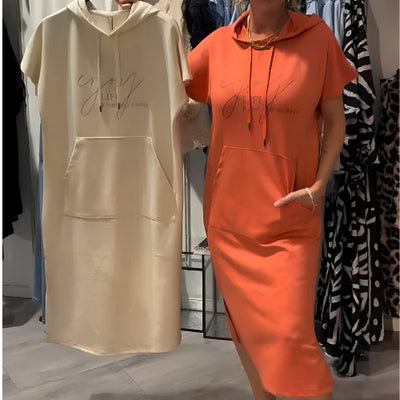 Mia™ | Casual dress with hood and feminine fit