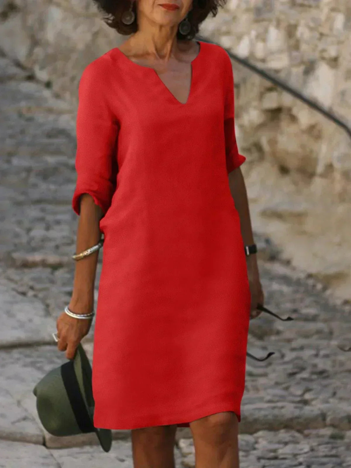 Berry | Elegant V-Neck Dress