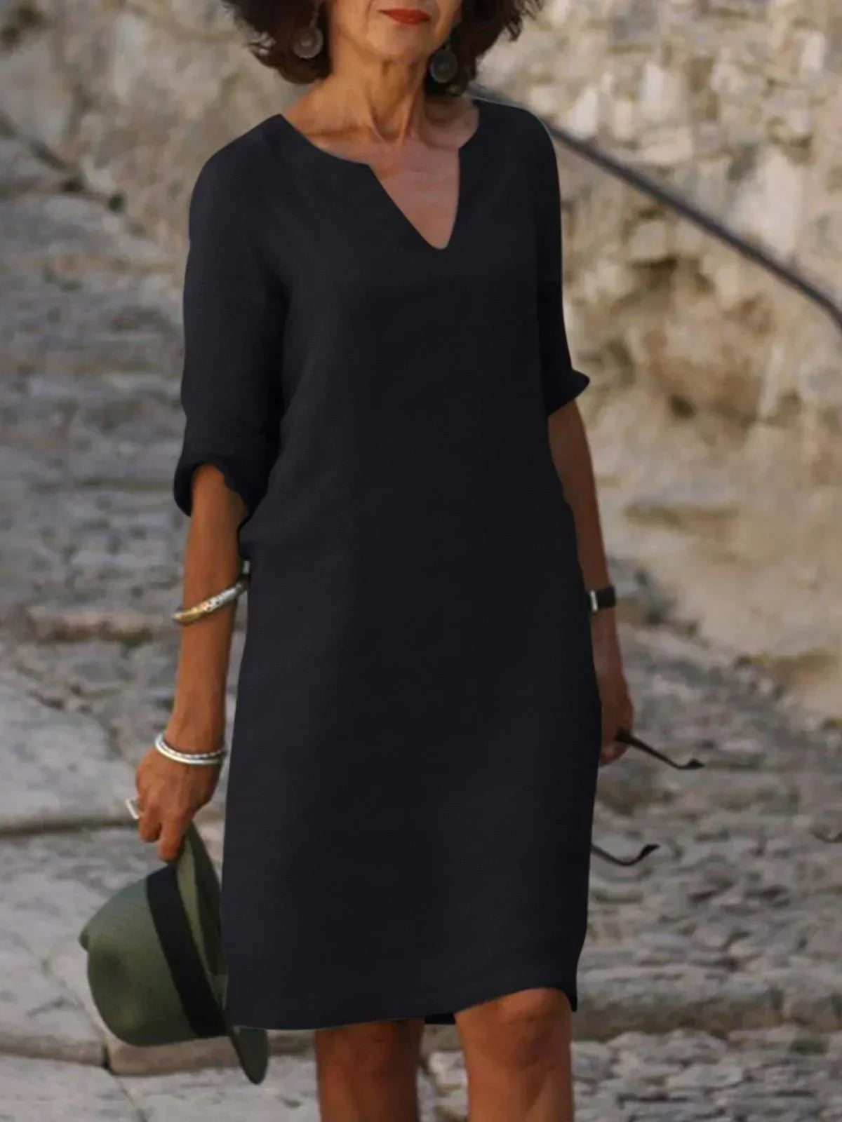 Berry | Elegant V-Neck Dress
