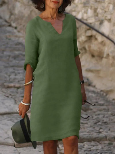 Berry | Elegant V-Neck Dress